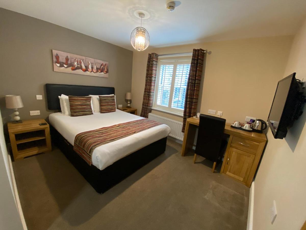The Three Horseshoes Hotel Barnard Castle Eksteriør billede