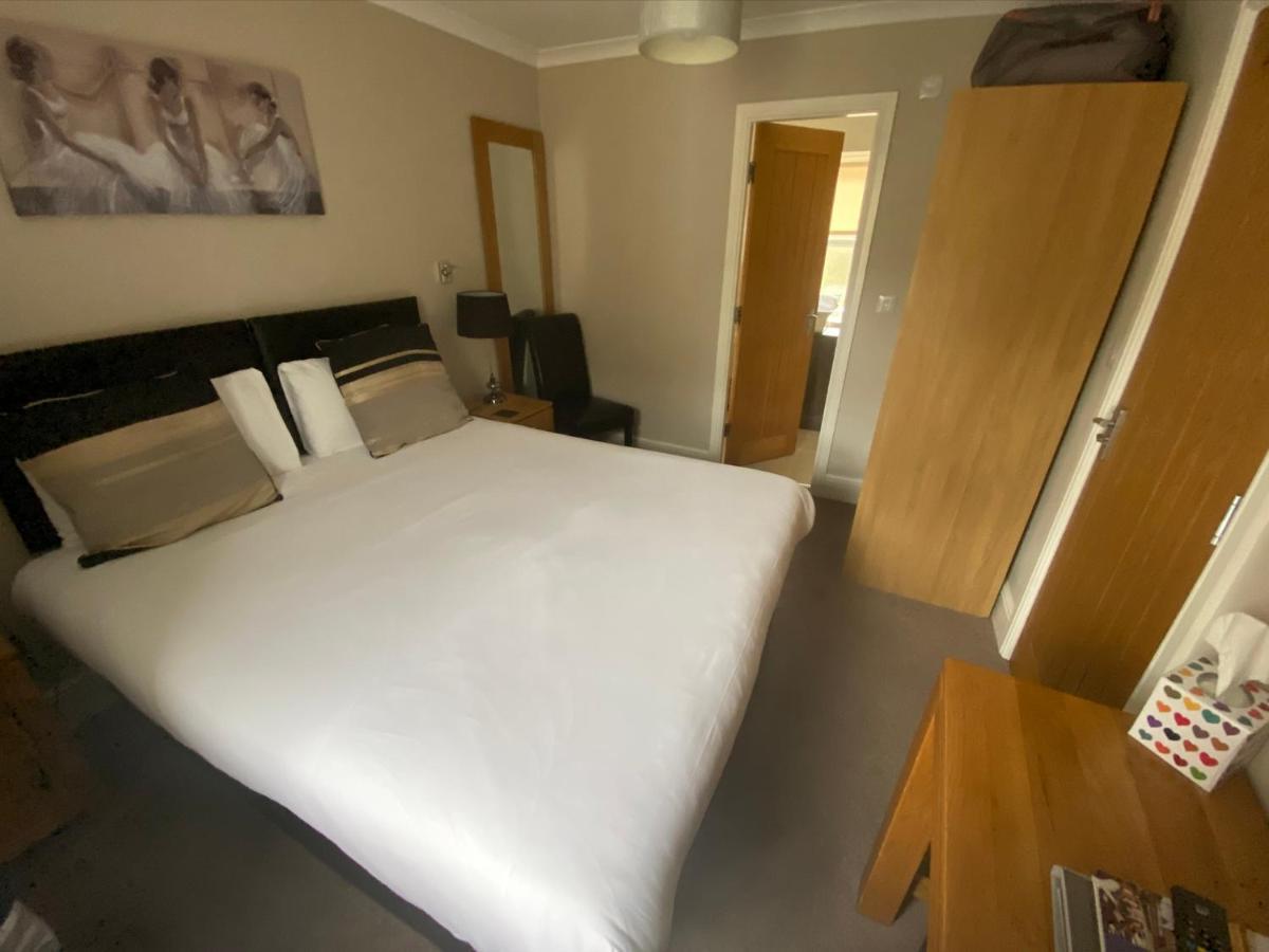 The Three Horseshoes Hotel Barnard Castle Eksteriør billede
