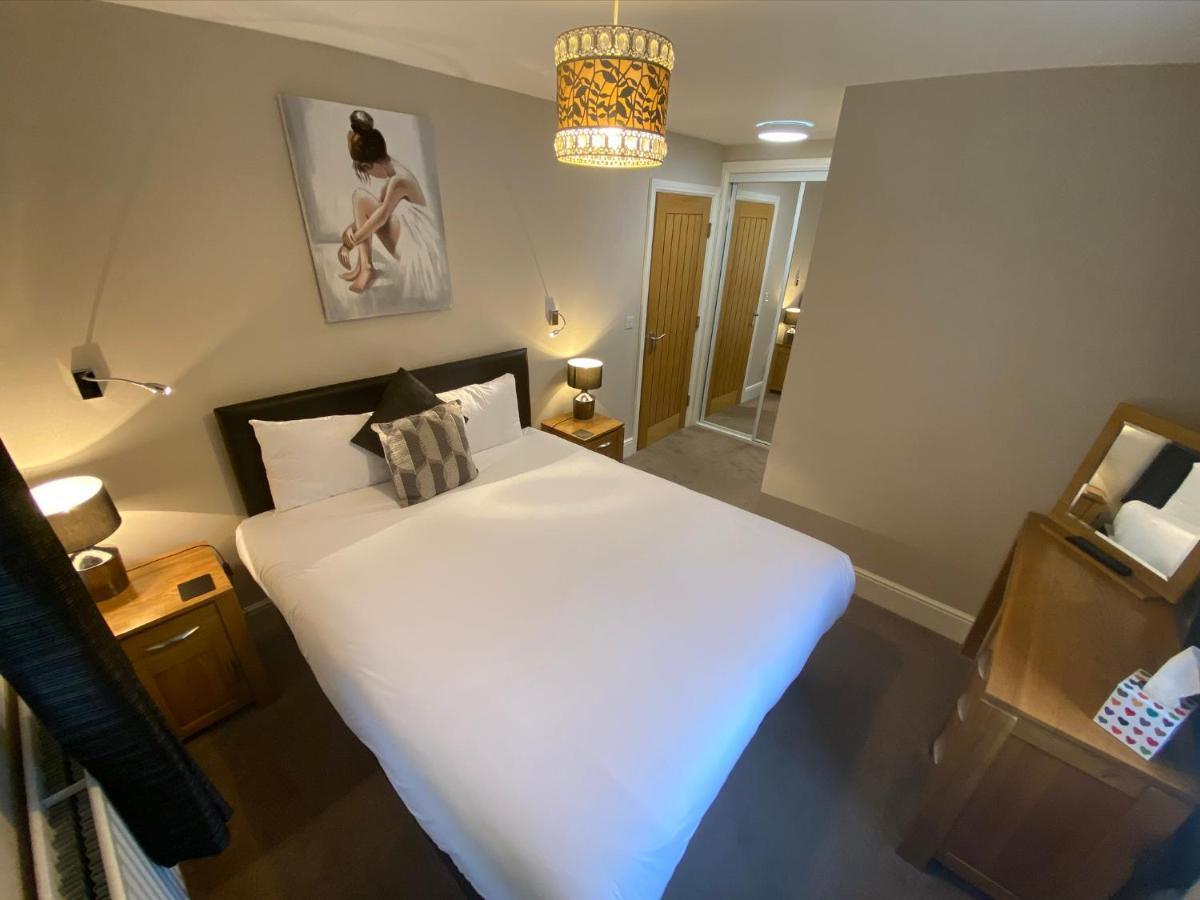 The Three Horseshoes Hotel Barnard Castle Eksteriør billede